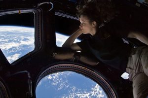 international-space-station-67774_1280 Job Offer Sales THE FORCE
